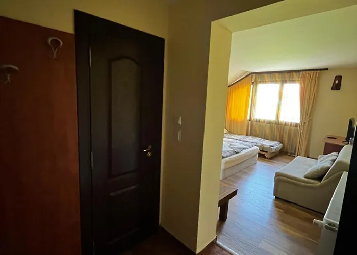 хотел-механа 2* Dobărsko